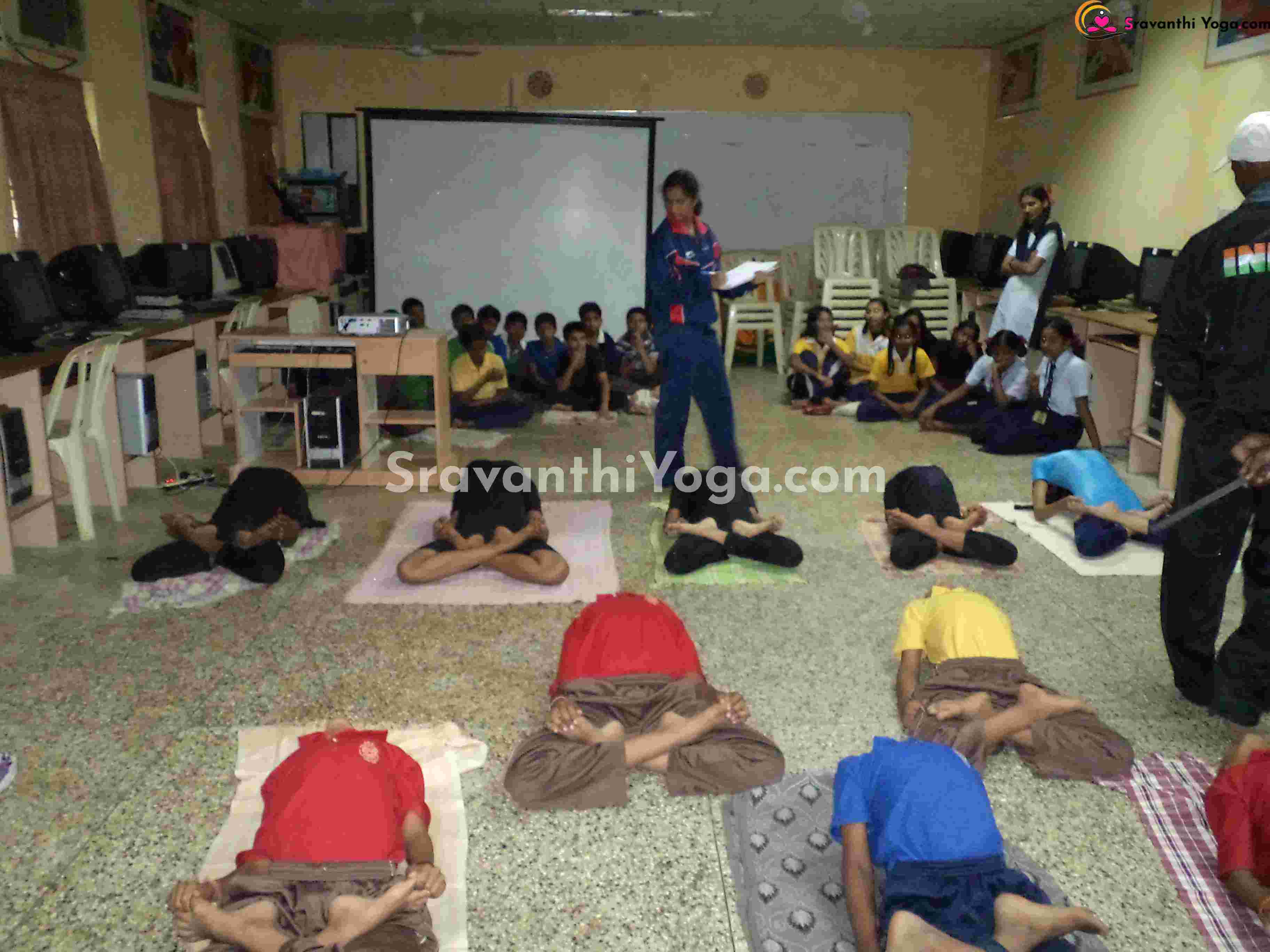 navodaya state selections in yanam4-yoga sravanthi